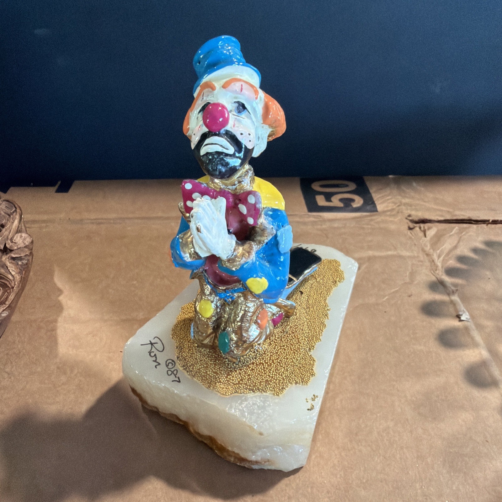 Vintage Signed RON LEE Clown Figurine 1987 “Hobo Joe Praying Vintage Signed RON LEE Clown Figurine 1987 “Hobo Joe Praying
