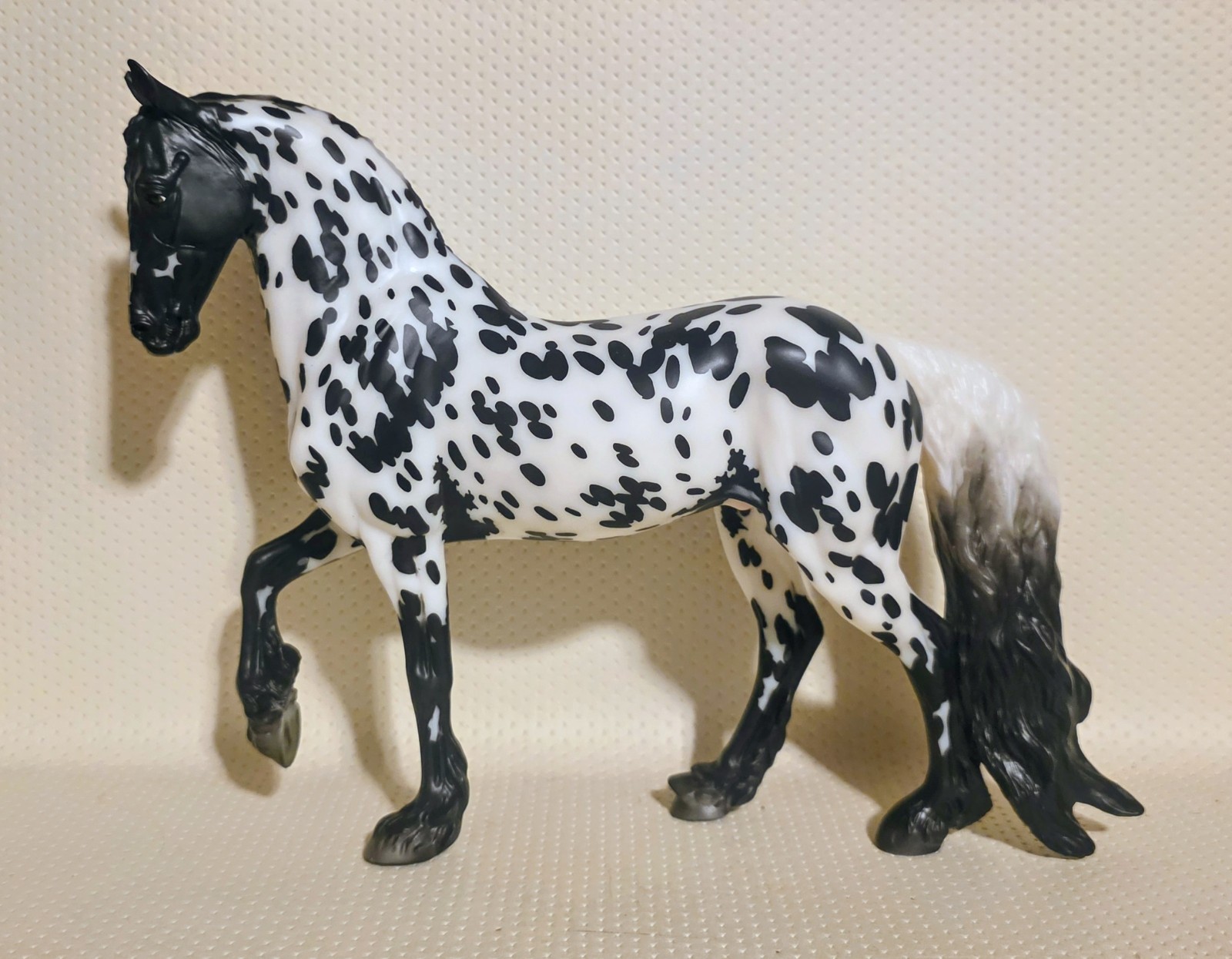 Breyer Horse Breyerfest 2026 Scandi Surprise Matte Black Leopard Appaloosa 1/870