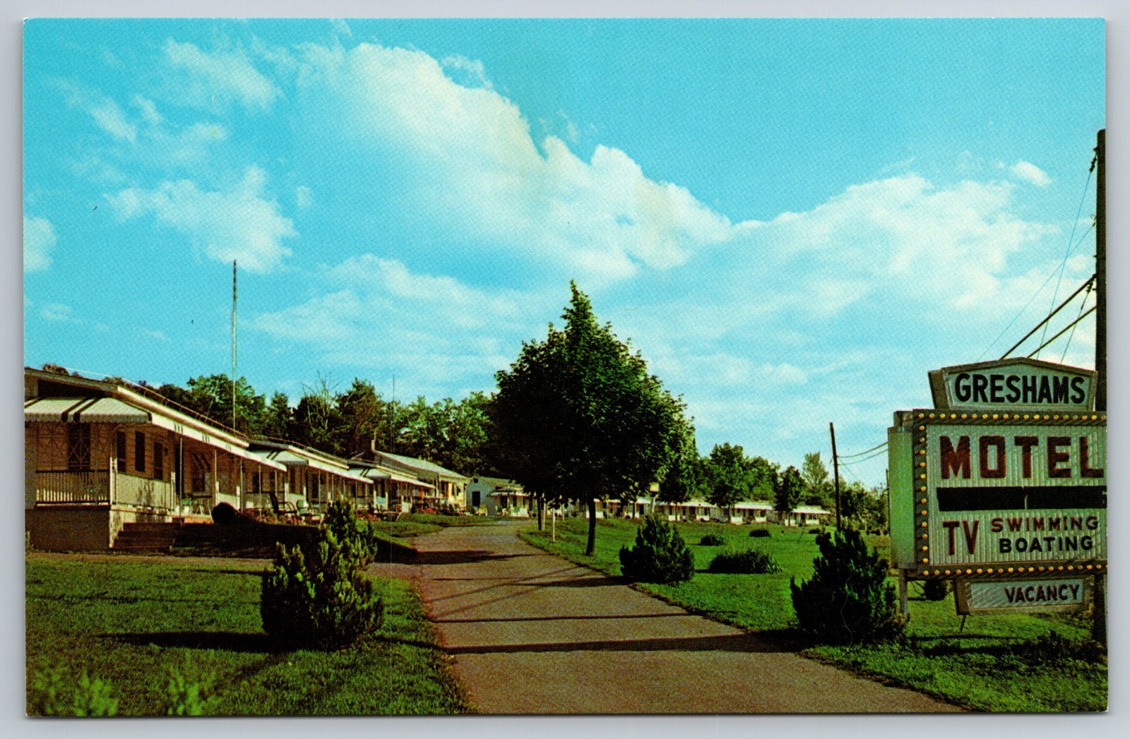 Wallenpaupack PA Gresham's Lake View Motel Route 6 Vintage Postcard 1964 Penna