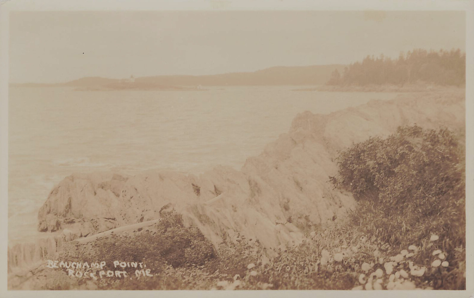 BEAUCHAMP POINT REAL PHOTO POSTCARD ROCKPORT ME MAINE 1920s RPPC