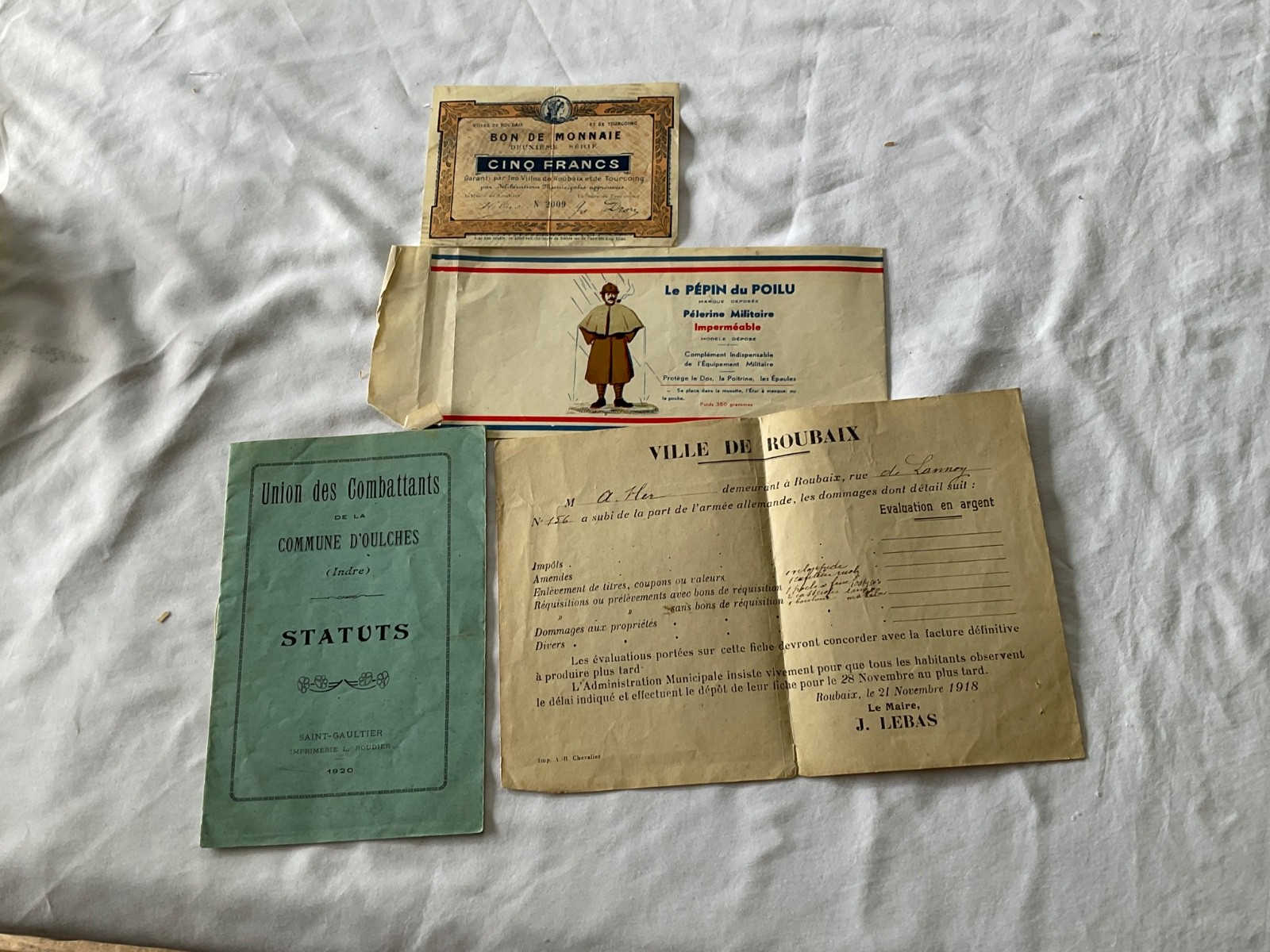 WWI FRENCH ARMY 4 ITEMS LABEL MILITARY PROTECTION GEAR, 5 FRANC & GERMANS TOOK WWI FRENCH ARMY 4 ITEMS LABEL MILITARY PROTECTION GEAR, 5 FRANC & GERMANS TOOK