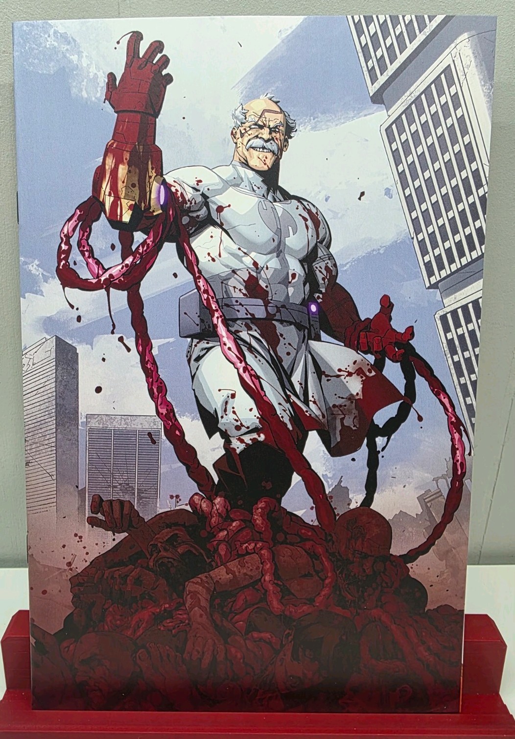 Invincible Battle Beast #12 Padi Grim variant, Conquest Expo Virgin LTD 400 In 