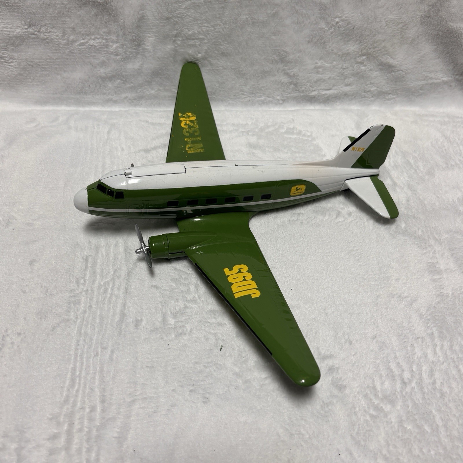 Liberty Classics John Deere JD95 DC-3 Co Airlines Bank 45020 Speccast Airplane