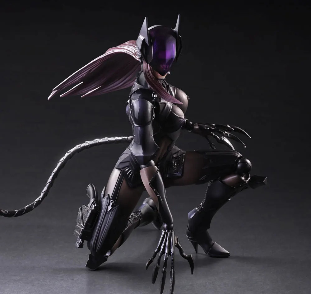 Play Arts 27cm Action Figures Catwoman Iron Man Batman Venom Flash Model