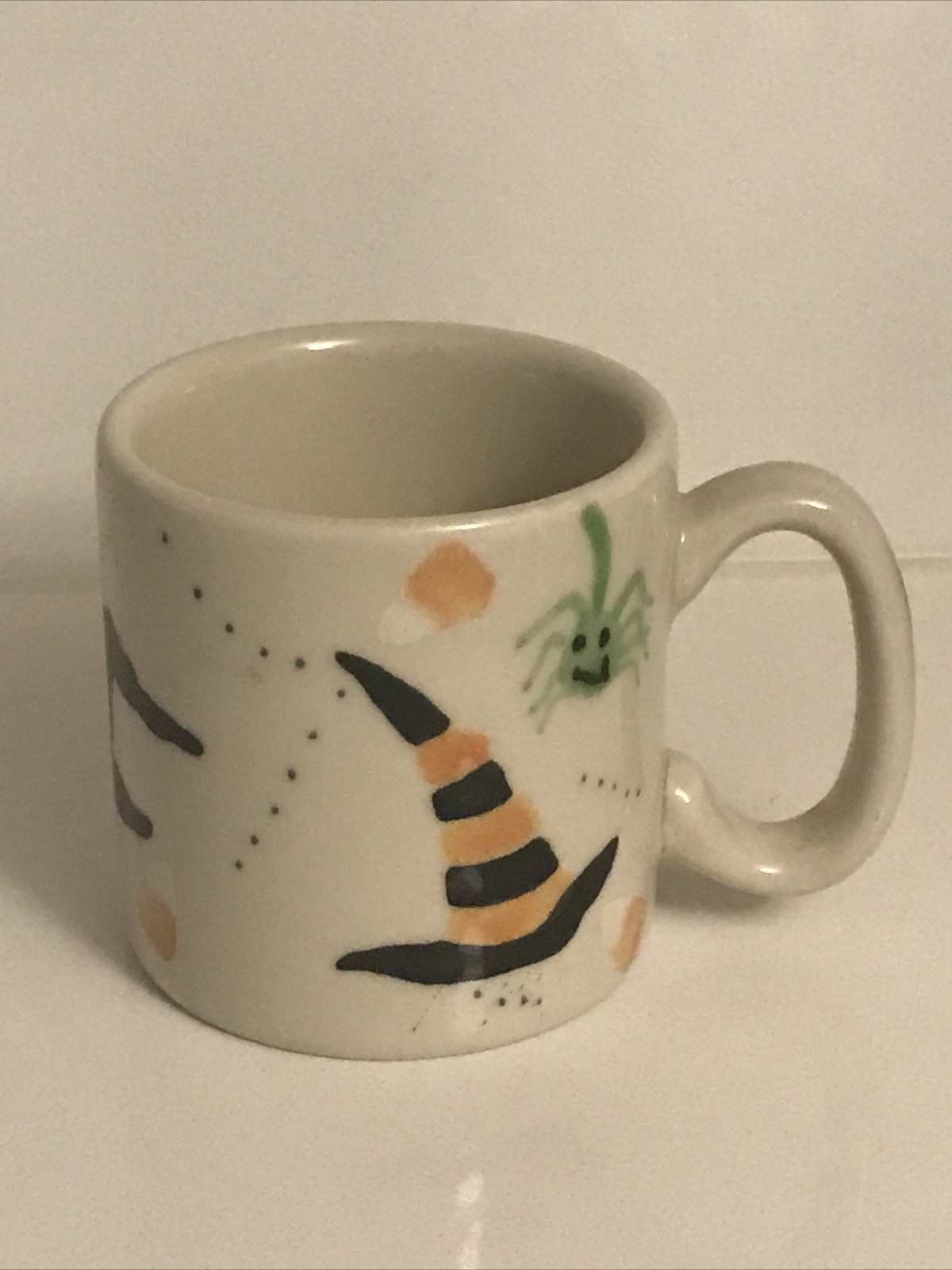 Hartstone Studio Pottery Mug Spiders Witch Hat Candy Halloween Stoneware USA VTG