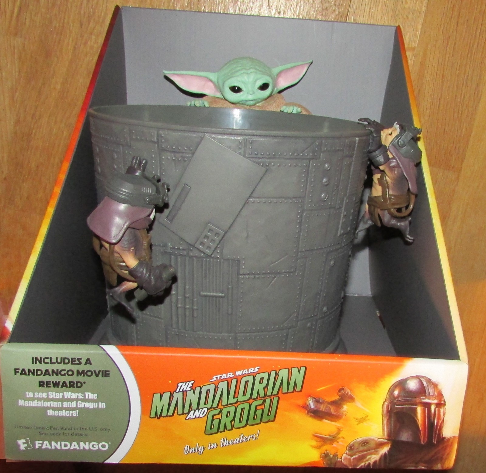 Star Wars The Mandalorian & Grogu 3D Character Snack Container Walmart Exclusive