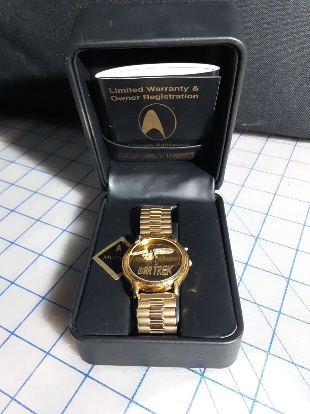 Star Trek Musical Watch Valdawn Enterprise Theme Watch w/ Box 1997