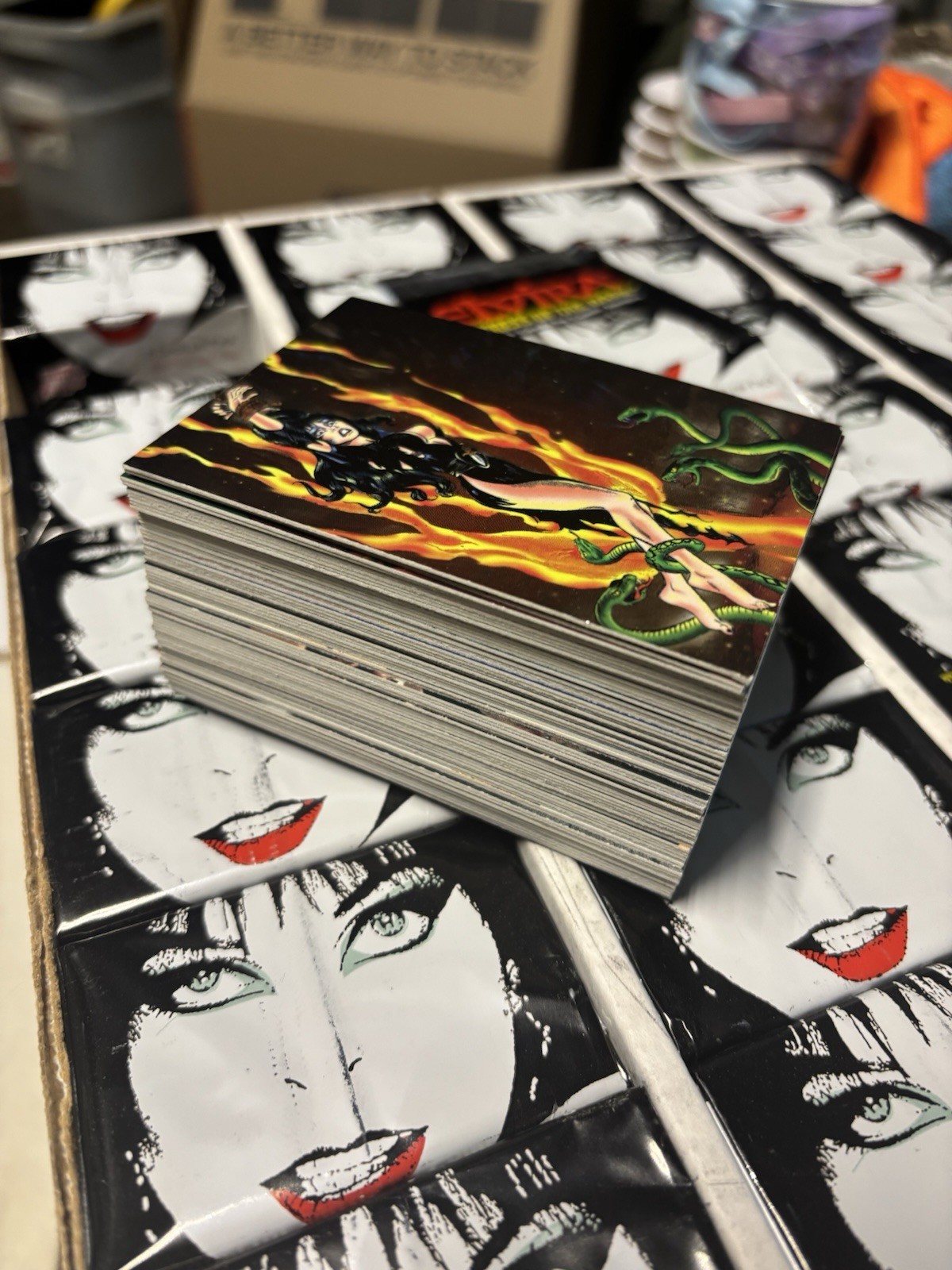 Elvira Mistress of the Dark Card Set 1-72 Complete Set Comic Images 1996