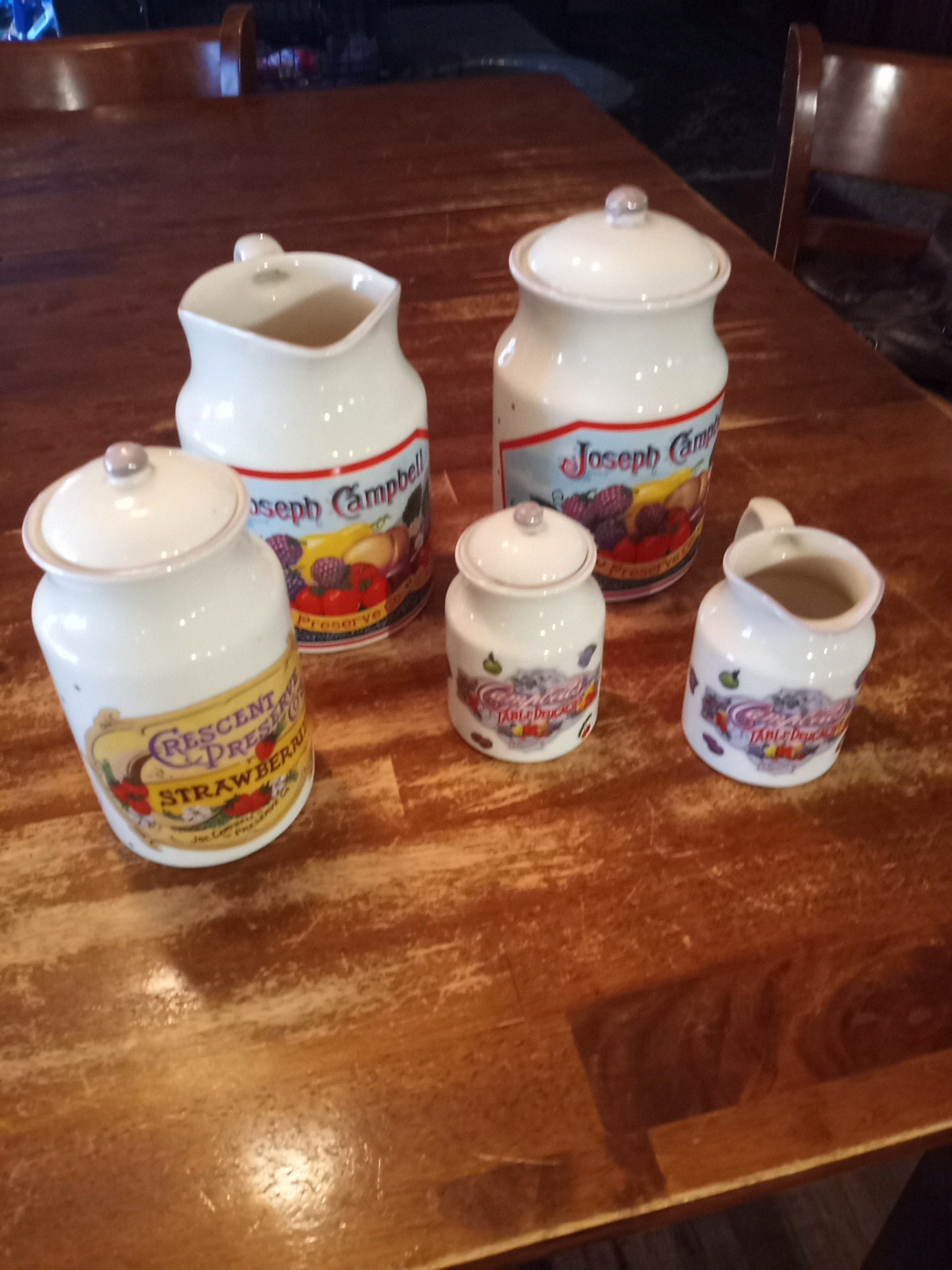 5 PIECE VINTAGE JOSEPH CAMPBELLS HERITAGE COLLECTION PITCHERS AND JARS 1985 5 PIECE VINTAGE JOSEPH CAMPBELLS HERITAGE COLLECTION PITCHERS AND JARS 1985