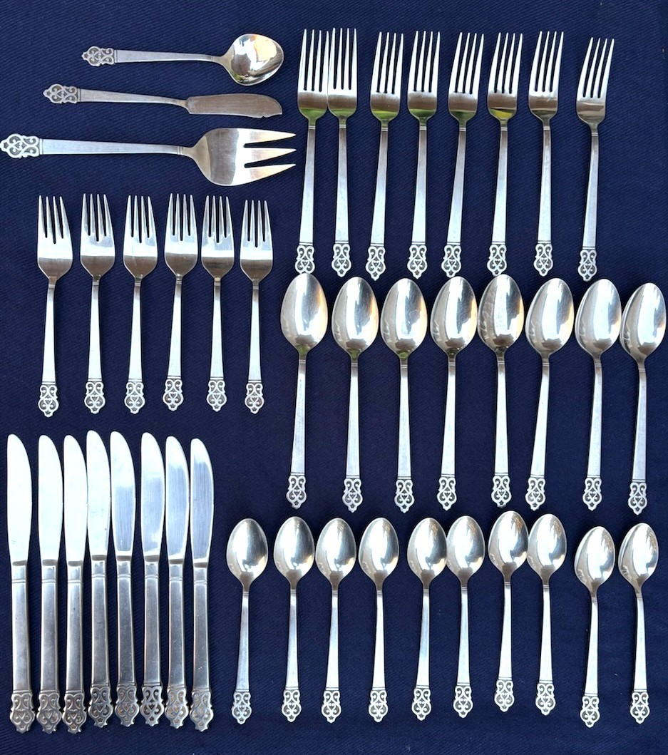 Vintage 1979 International Silver DORIC Stainless Flatware 43 Pc Lot Serves 6-8