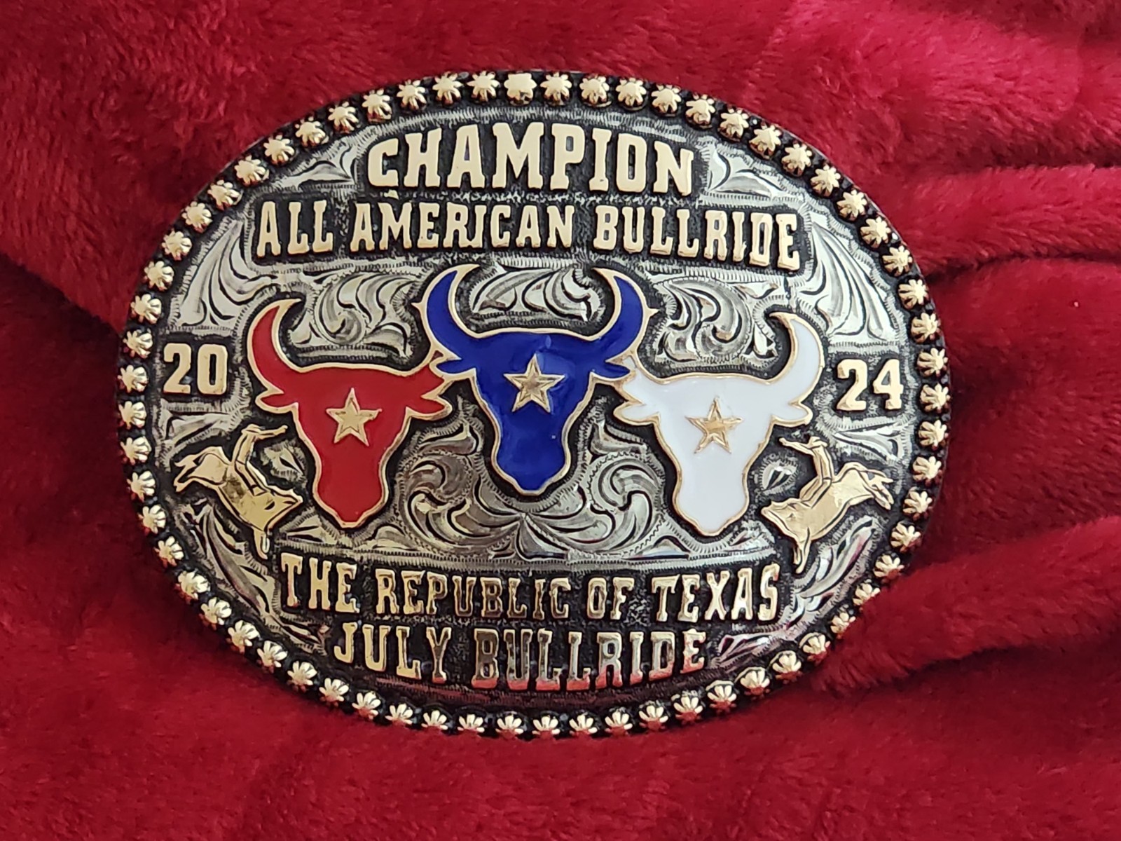 Rodeo☆2024☆X~Treme BULLRIDING Champion Trophy Buckle☆Republic Of Texas☆Rare☆W79