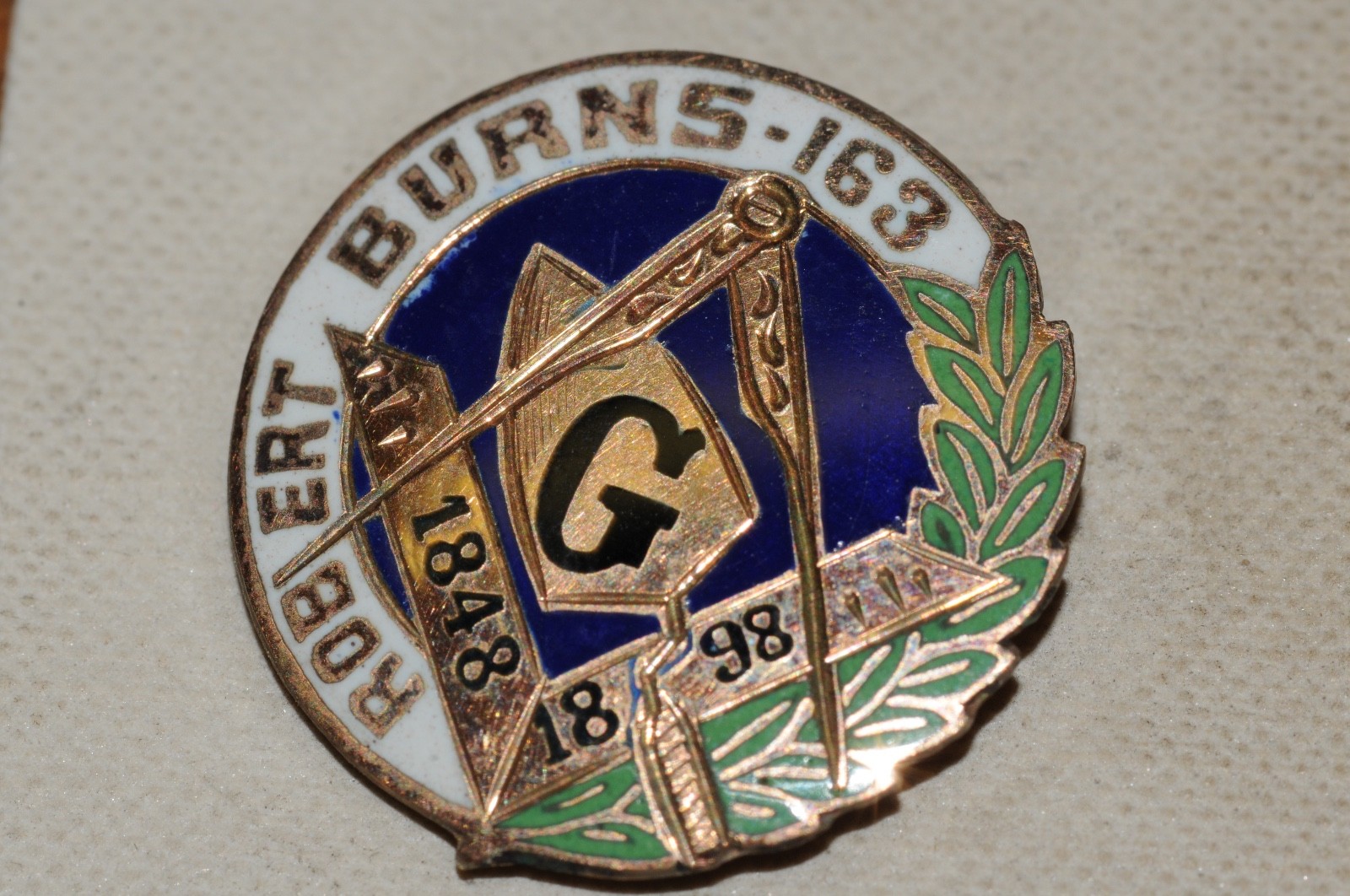 Robert Burns 163 Masonic Fraternal Organization Lapel Pin Gold Filled 1898 NOS**