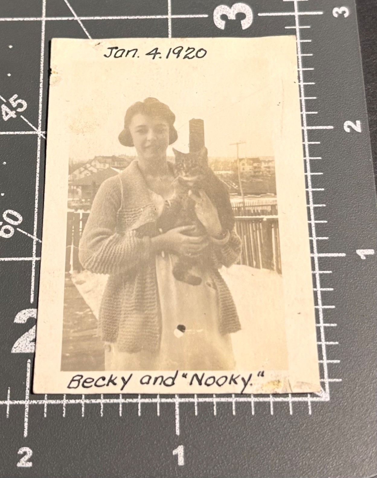 1910s Woman w/ CAT Pet Named NOOKY Vtg Snapshot PHOTO