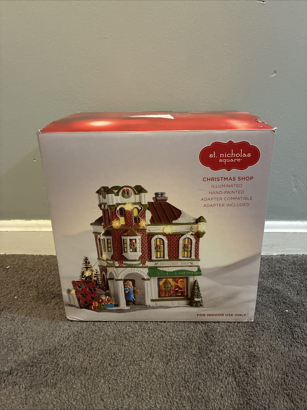 NEW St Nicholas Square Village Christmas Shop Illuminated