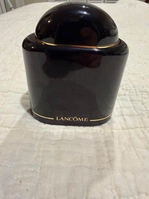 Rare Vintage 1980\'s Lancôme Refillable Powder Box - no brush -one owner Rare Vintage 1980\'s Lancôme Refillable Powder Box - no brush -one owner