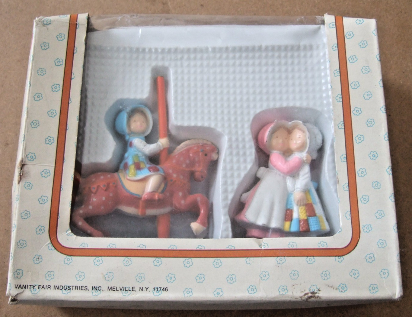 NOS  SEALED  VINTAGE LIL'  STUFF HOLLY HOBBIE by VANITY FAIR INDUSTRIES  DC135
