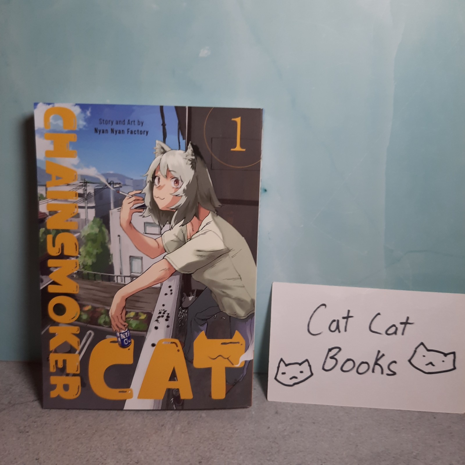 📚 Chainsmoker Cat Vol. 1 Official English Manga Seven Seas 9798895614358