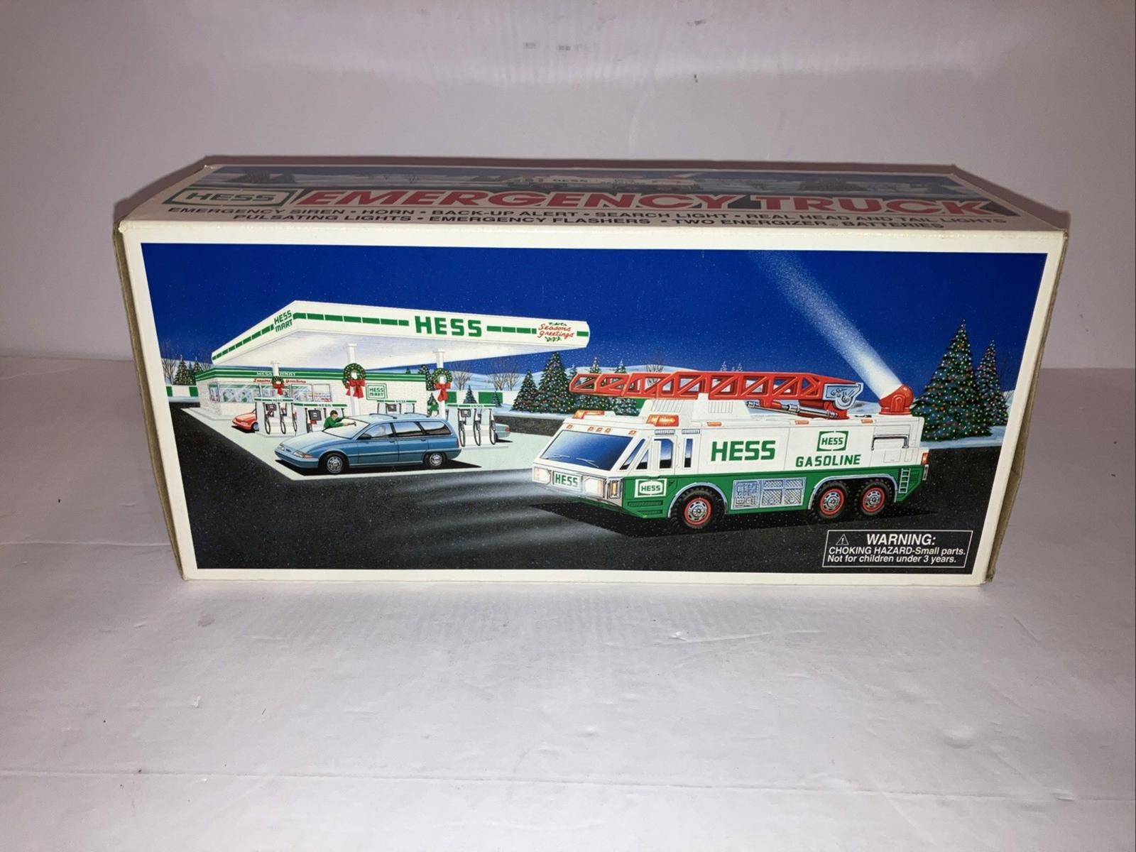 Vintage 1996 Hess Emergency Ladder Truck NEW IN BOX Vintage 1996 Hess Emergency Ladder Truck NEW IN BOX