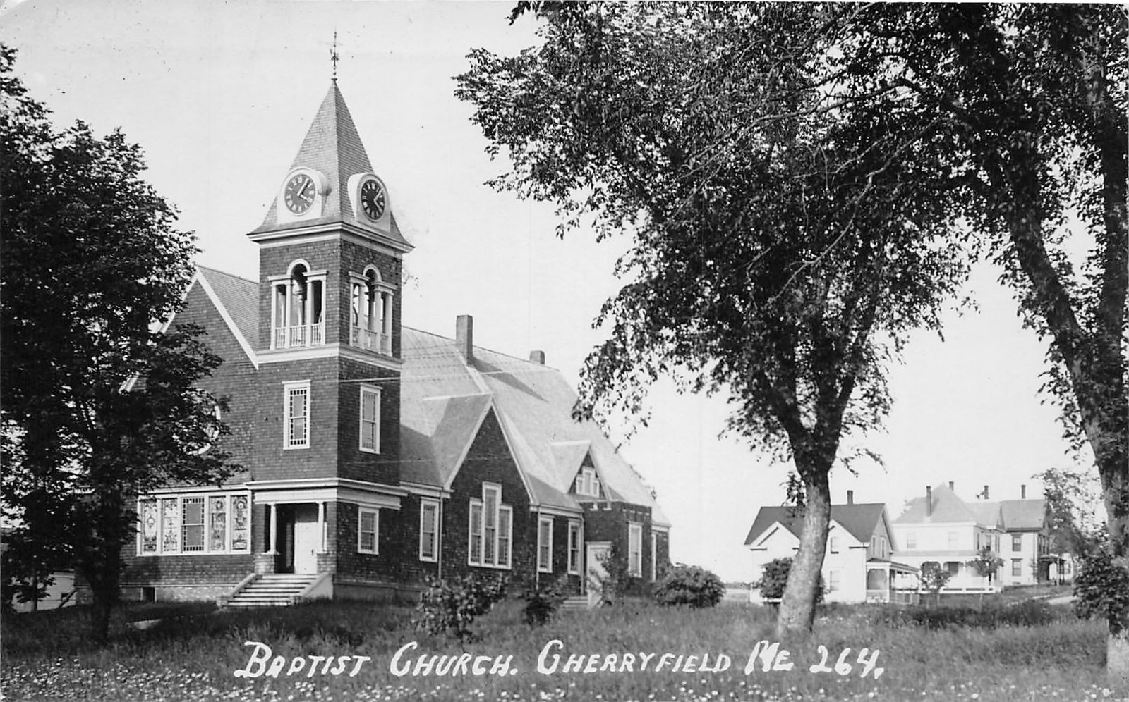 H92/ Cherryfield Maine RPPC Postcard c1940s Baptist Church Building 34
