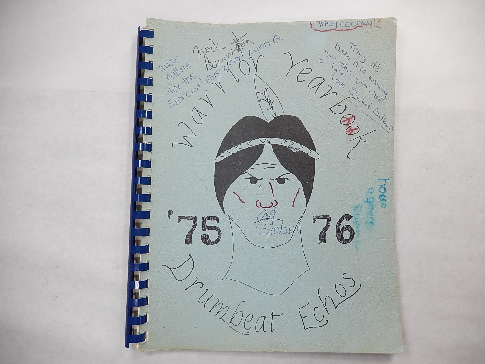 Yearbook, Waluga Junior High School, Lake Oswego Oregon, 1976, Warrior, Gr 7-8 Yearbook, Waluga Junior High School, Lake Oswego Oregon, 1976, Warrior, Gr 7-8