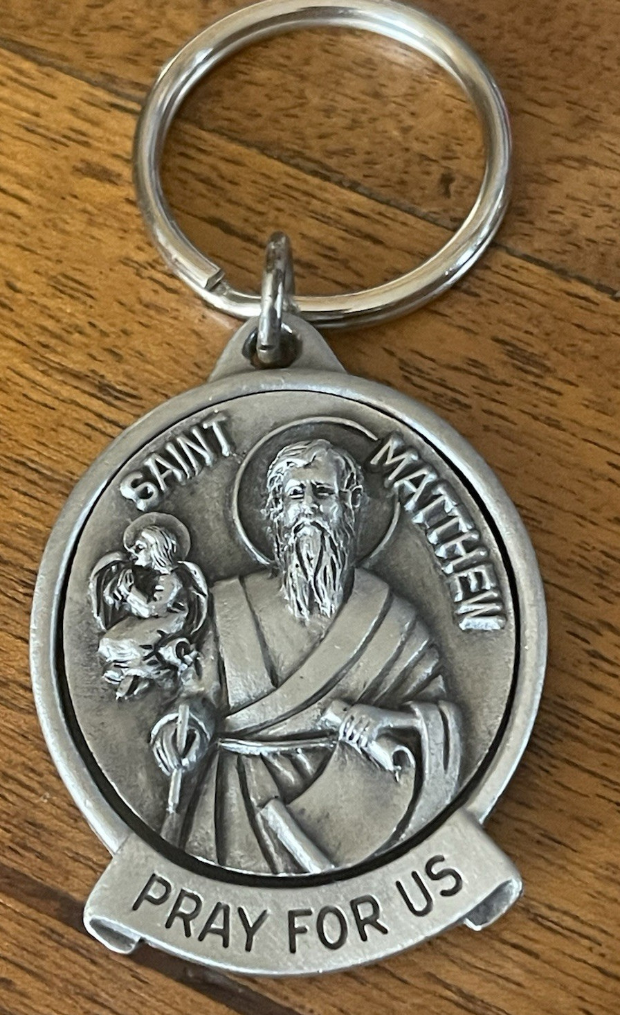 JCC Fine Pewter 2003 St Matthew Pray For Us Keychain ~ No box