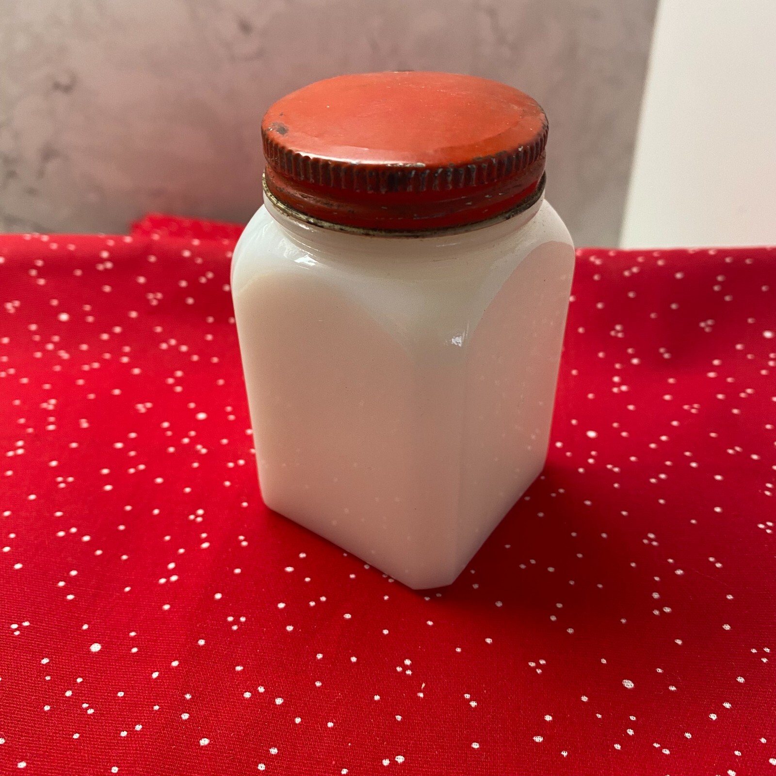 Vintage White Kitchenware Square Milk Glass Spice Jar Containers with Metal Lids Vintage White Kitchenware Square Milk Glass Spice Jar Containers with Metal Lids