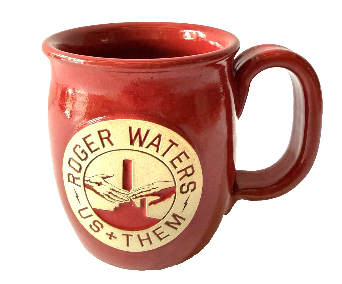 Roger Waters Us + Them Pink Floyd 2017 Tour VIP Sunset Hill Stoneware Mug USA