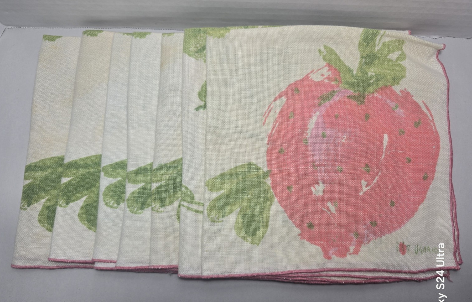 VTG Vera Neumann Strawberry Linen Napkins Ladybug Logo Pink Green Set of 7 VTG Vera Neumann Strawberry Linen Napkins Ladybug Logo Pink Green Set of 7