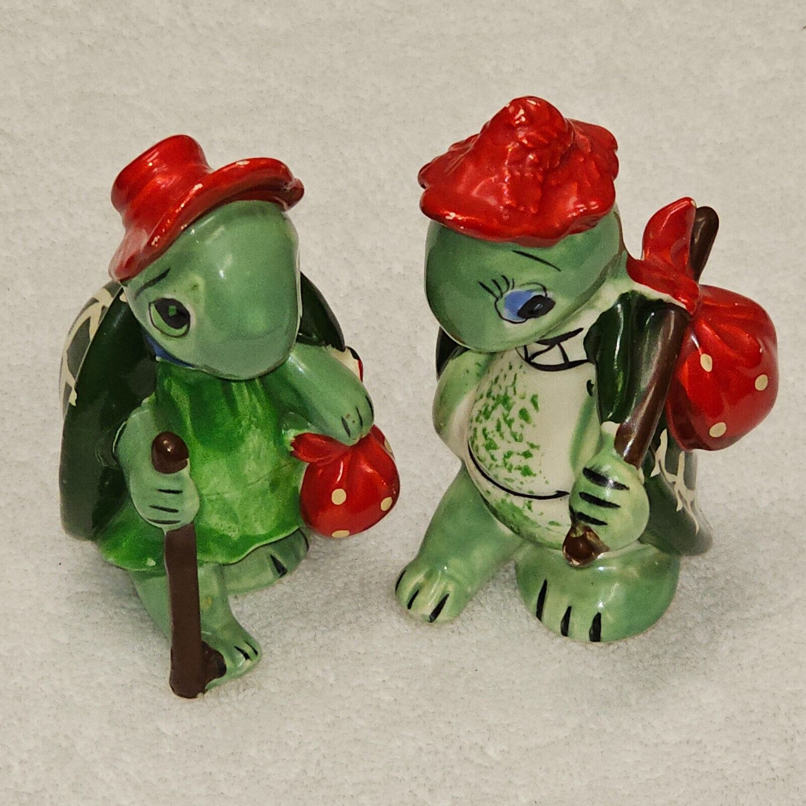 Vintage Artmark Hobo Turtles Salt Pepper Shakers - Hand Painted in Japan
