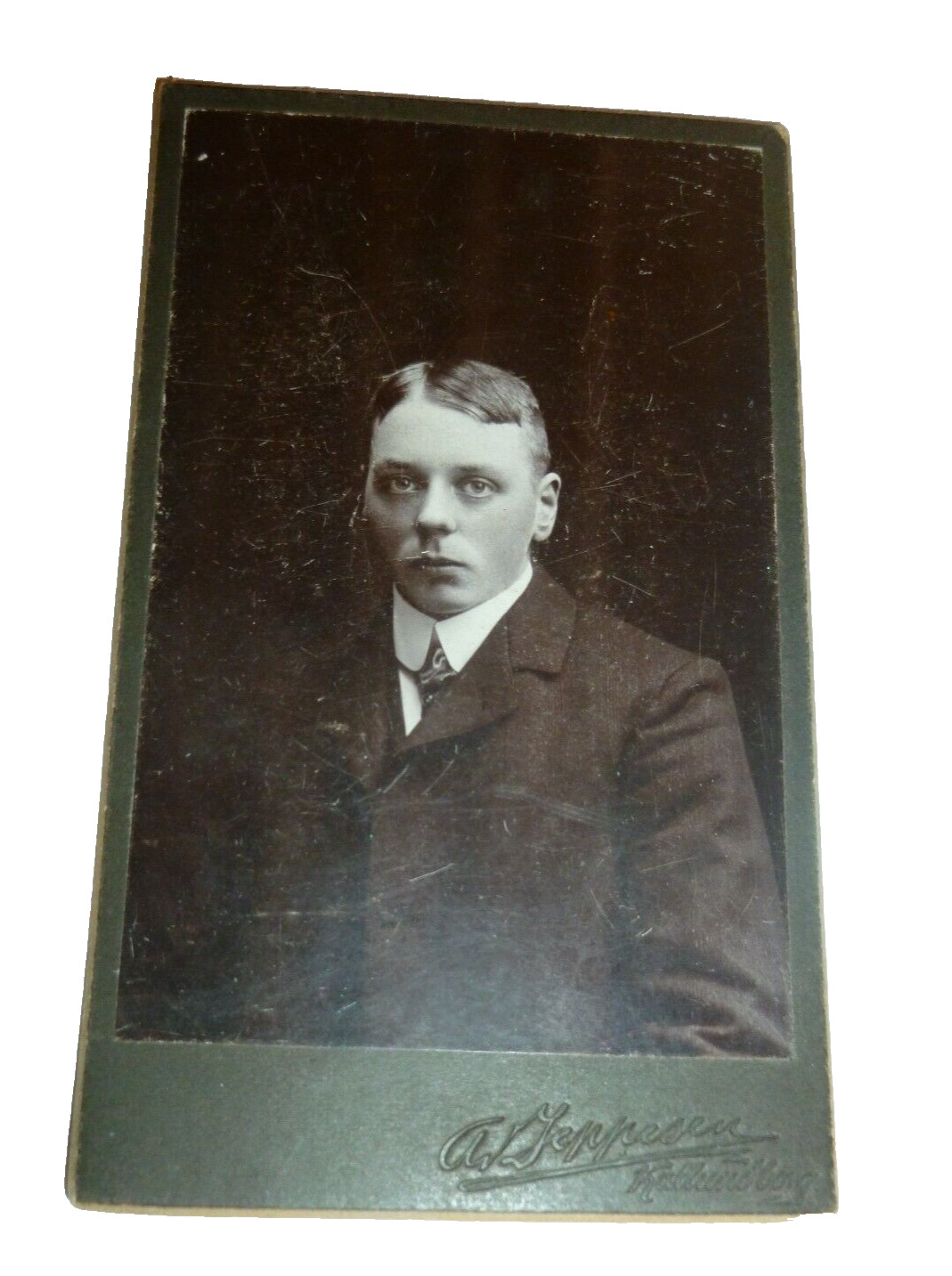 Antique CABINET CARD MORRIS HANDSOME MAN Gentleman Antique CABINET CARD MORRIS HANDSOME MAN Gentleman