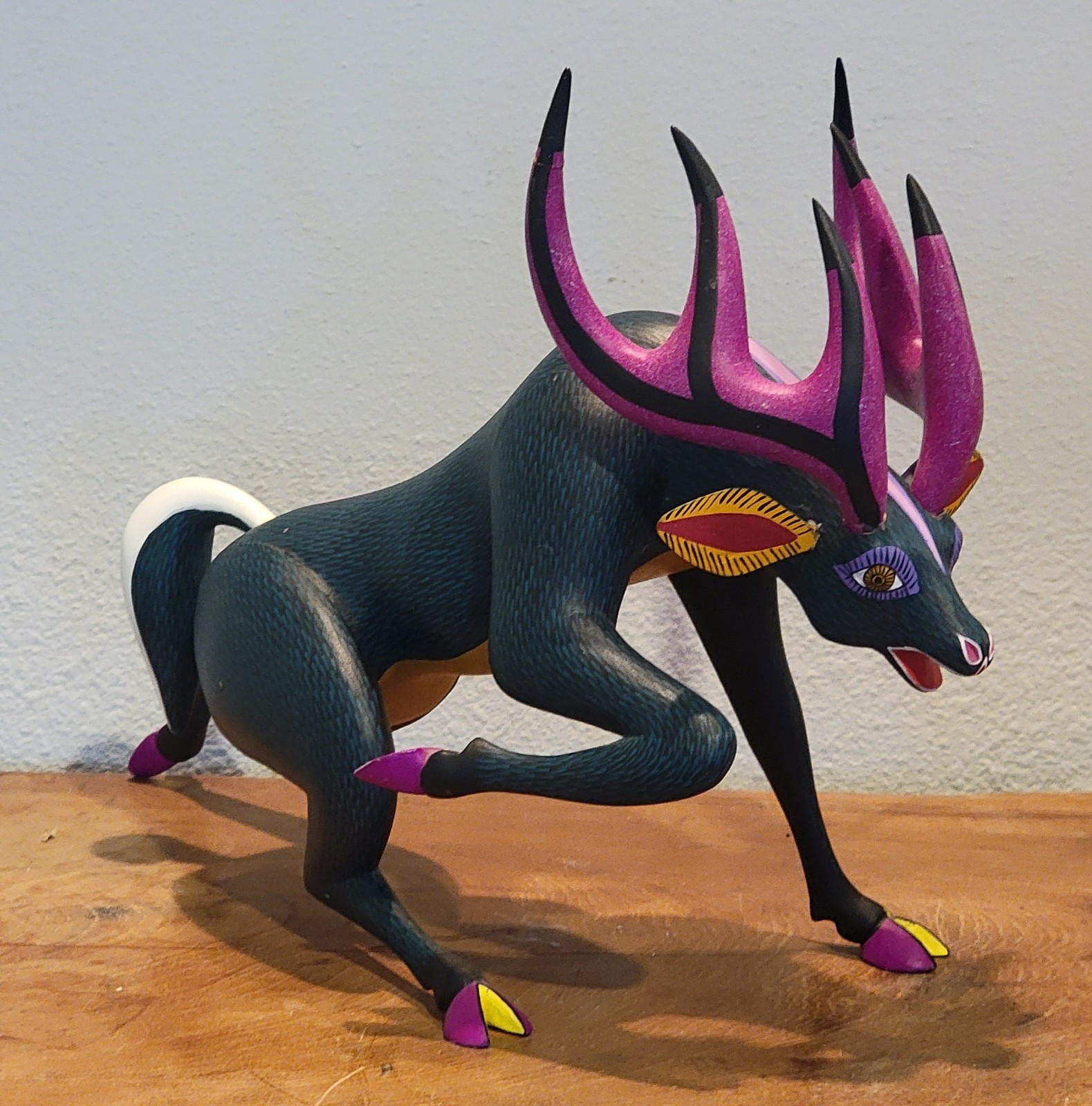 Susano Morales ❦ Arrazola Oaxacan Alebrije DEER ❦ Mexican Folk Art Wood Carving