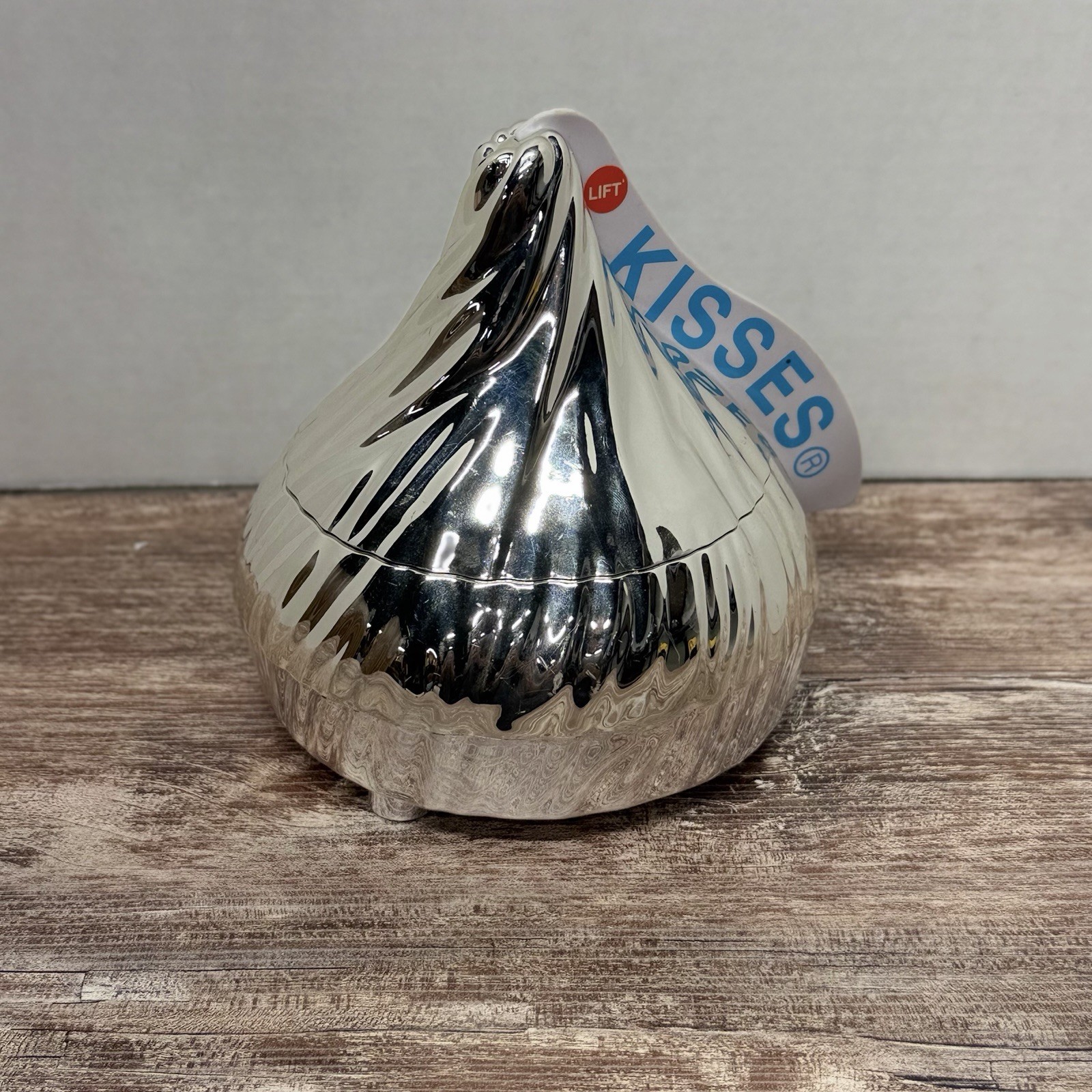 Hershey Kiss Musical Candy Dish Trinket Box Plays YOUR KISS 2008 Untested