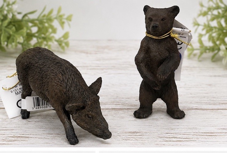 Papo Figurines Wild Boar And Standing bear Cub NWT Lot Of 2 Papo Figurines Wild Boar And Standing bear Cub NWT Lot Of 2