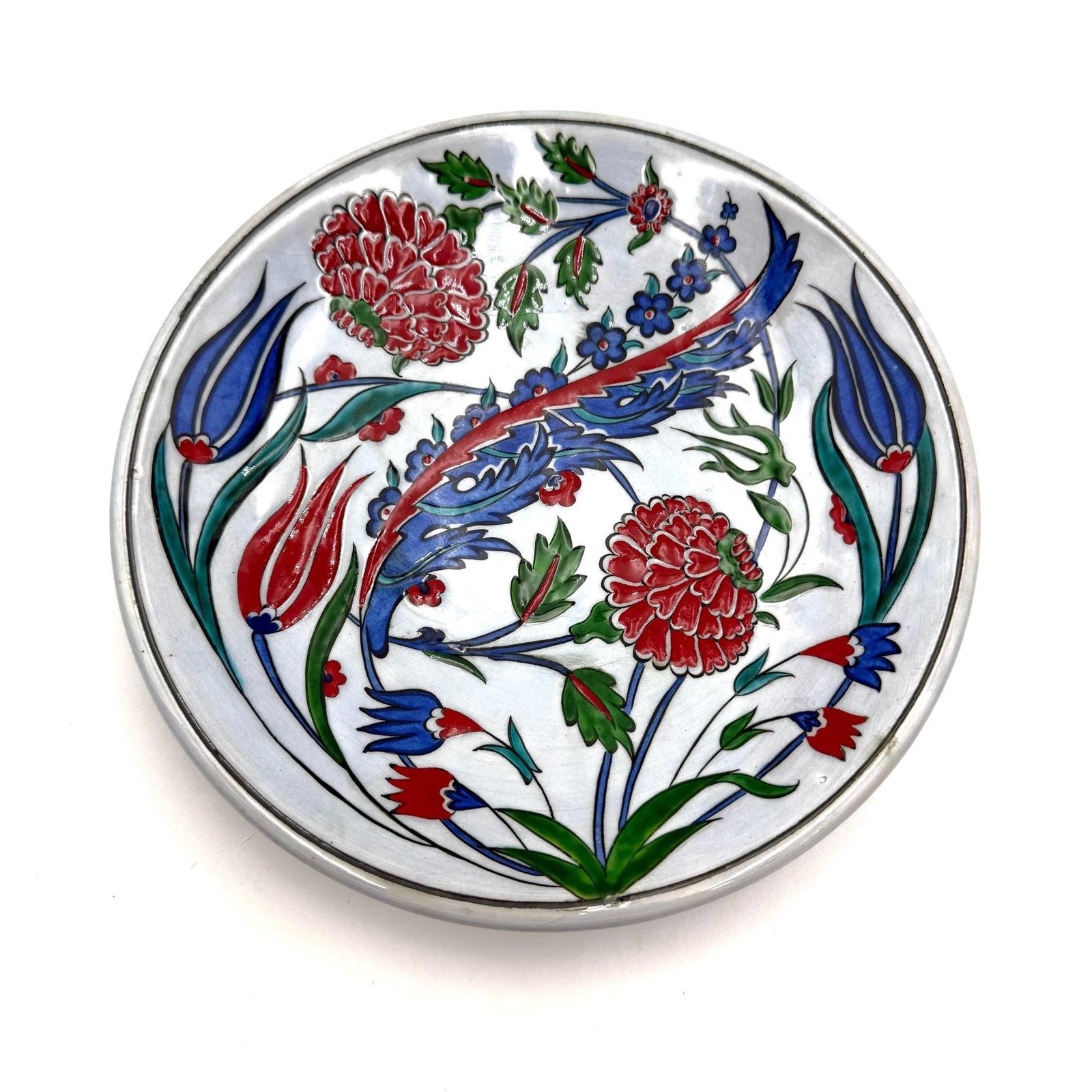 Classic Turkish Iznik Pottery Plate Hand Painted Floral Ottoman Design
