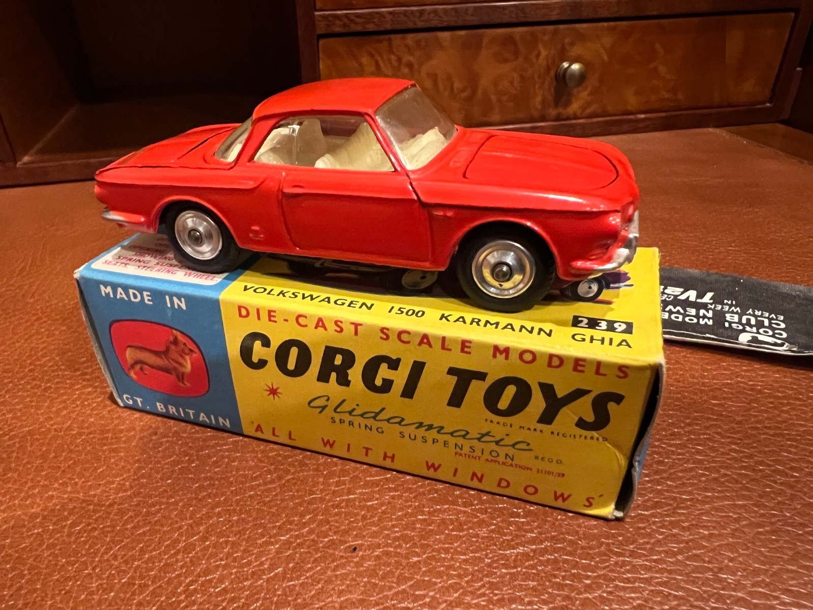 Vintage Corgi Toys | MIB | VW 1500 Karmann Ghia | Cream Interior | No. 239