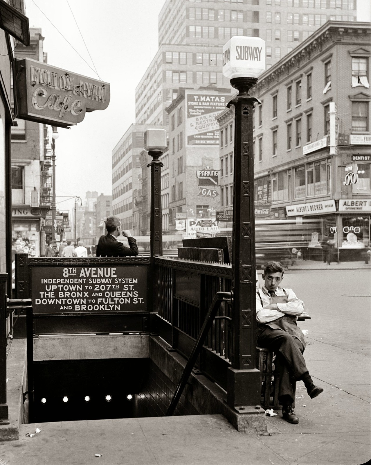 1939 New York Eighth Avenue SUBWAY ENTRANCE 41st Street and 8th Photo  (233-i)