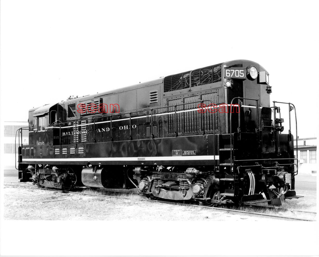 4CC818 RP 1957 BALTIMORE & OHIO RAILROAD LOCO #6705 BELOIT WI FM BUILDER PHOTO