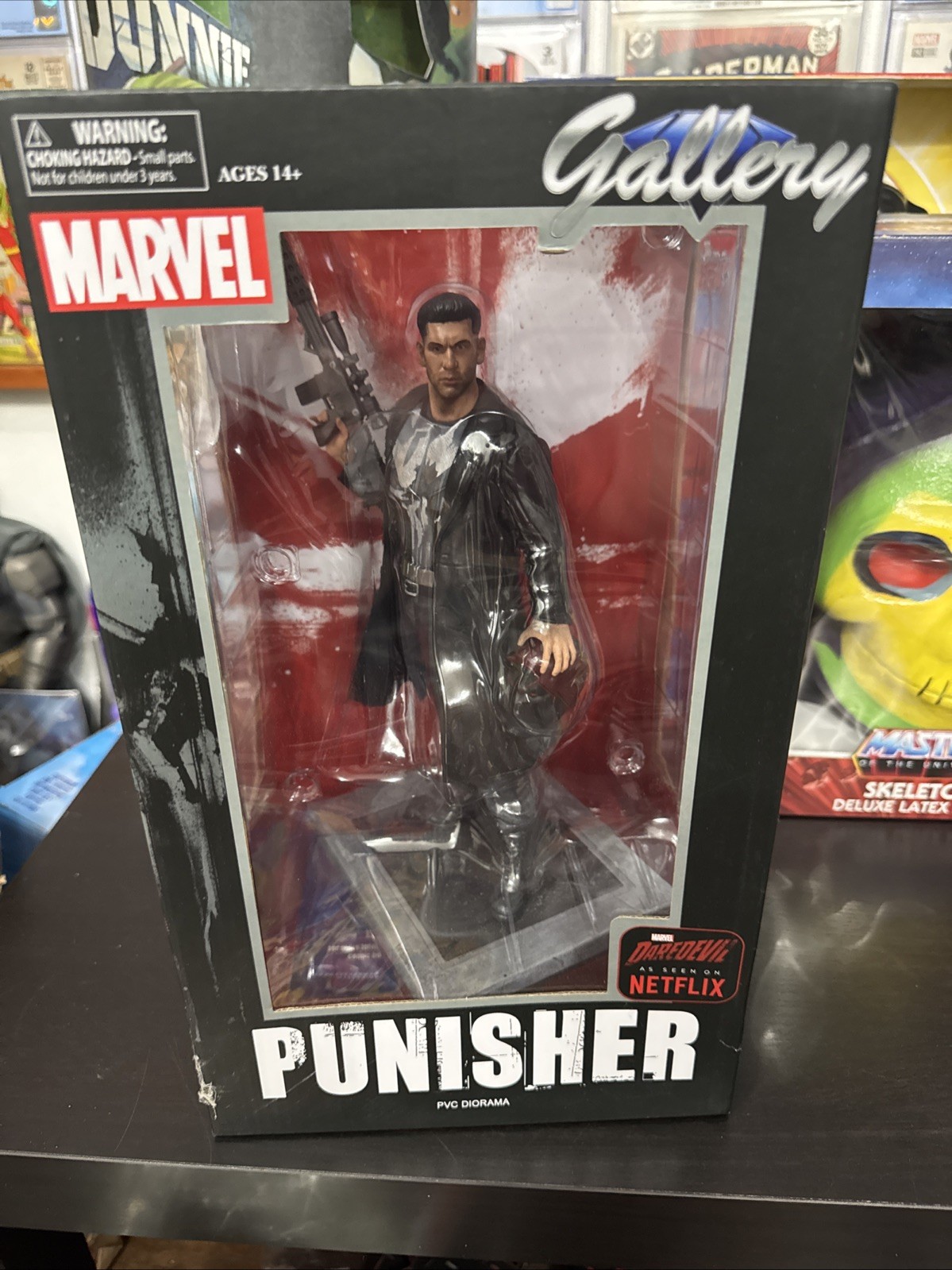 Marvel Gallery Punisher Netflix PVC Figure Statue Bernthal Version NEW Sealed