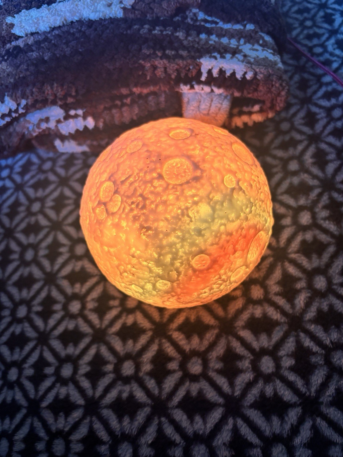 Plasma Orb Light Toysmith Moon