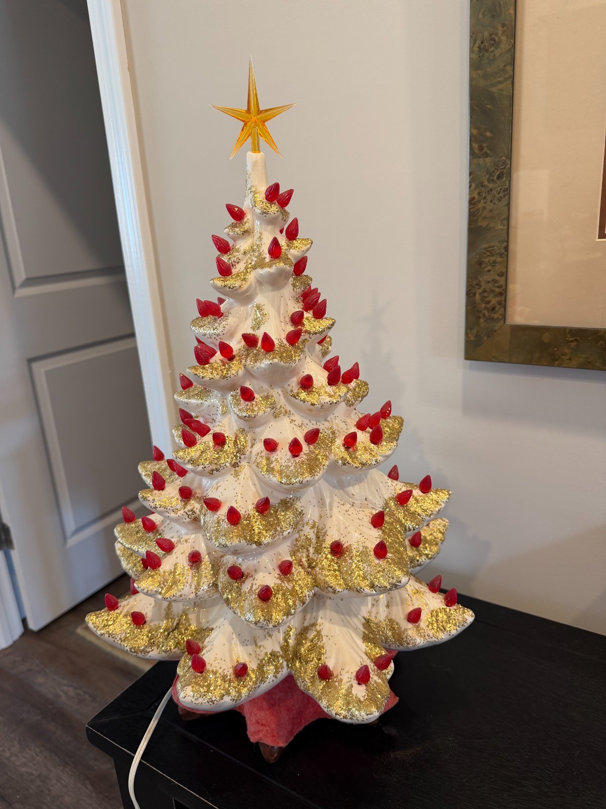 Vintage White Ceramic Lighted 18