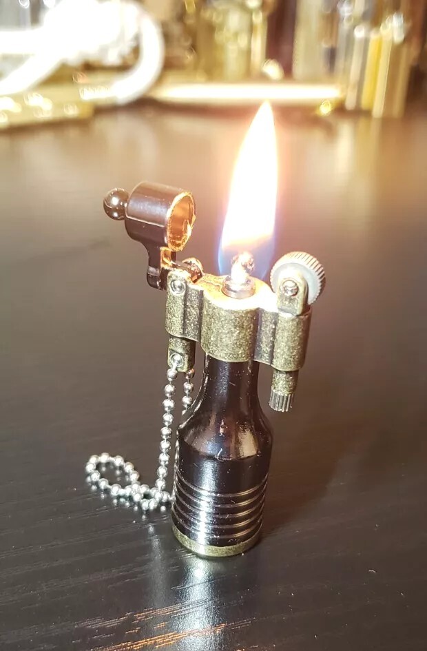 VINTAGE RETRO STYLE FLINT LIGHTER Trench Retro Fuel Saving Lighter O Ring USA