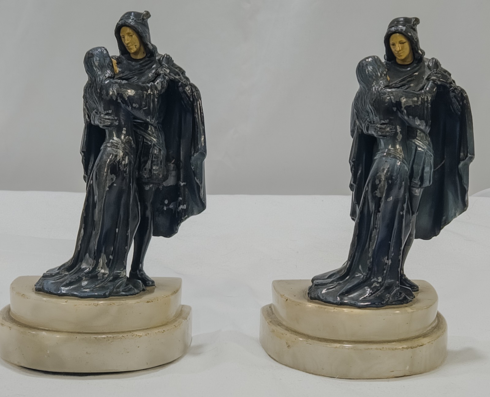 ANTIQUE 20s J.B. Hirsch Romeo & Juliet Art Deco Sculpture Bookends Beige Marble