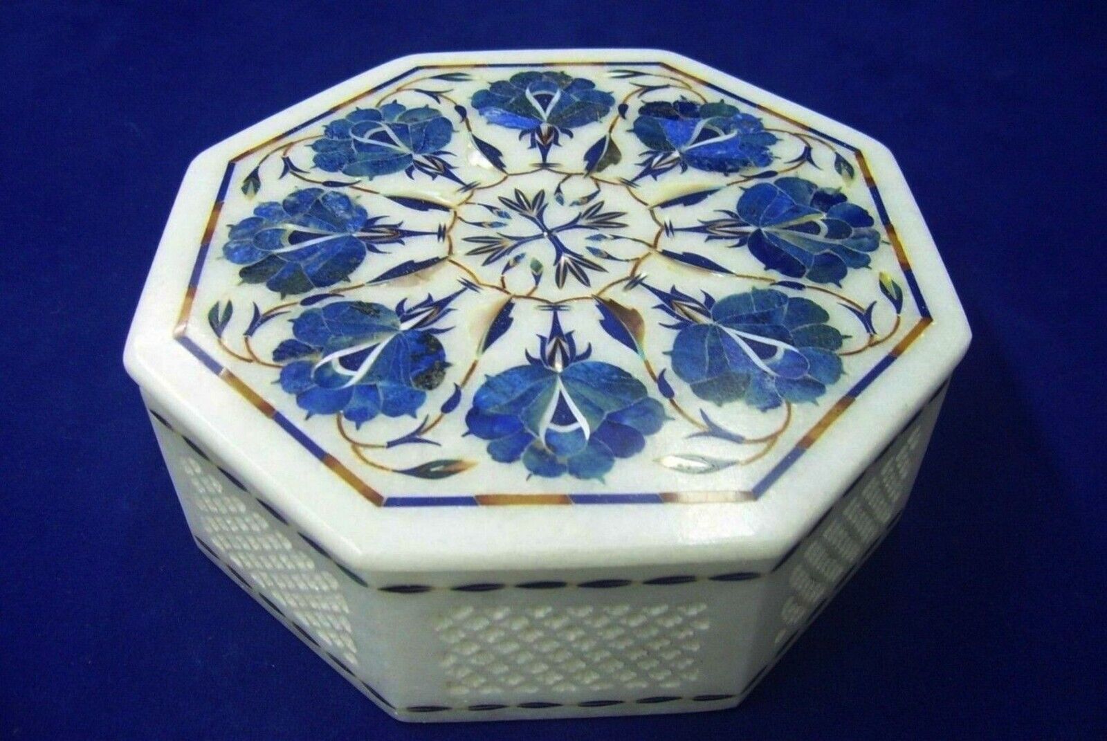 Beautiful Floral Pattern Inlay Work Watch Box Octagon White Marble Jewelry Box