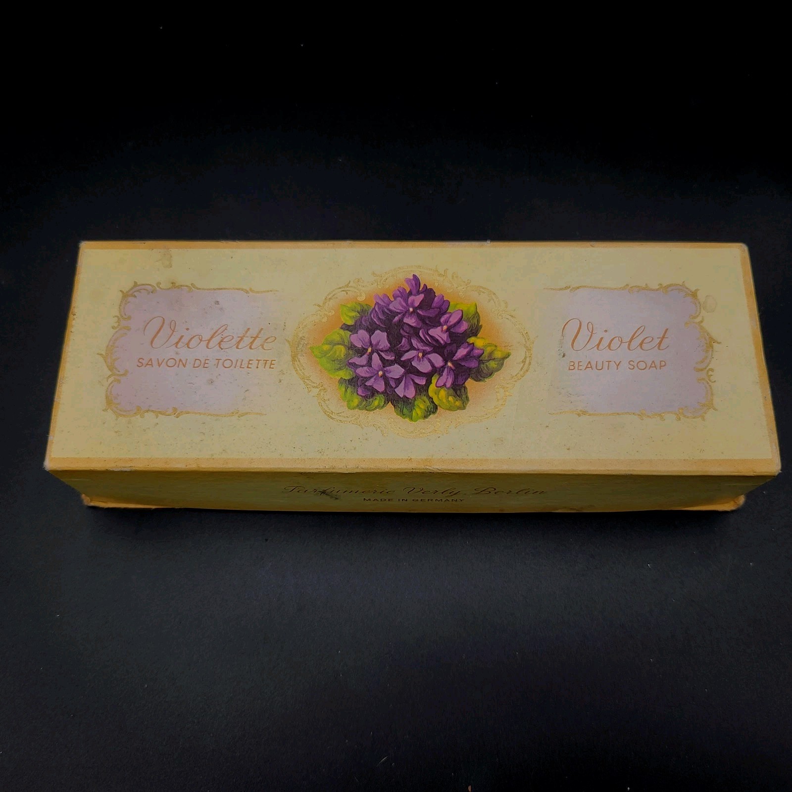 Vintage Savon Soap Violet VEILCHEN Soap 3 Cakes Box Berlin Germany #1064 300g