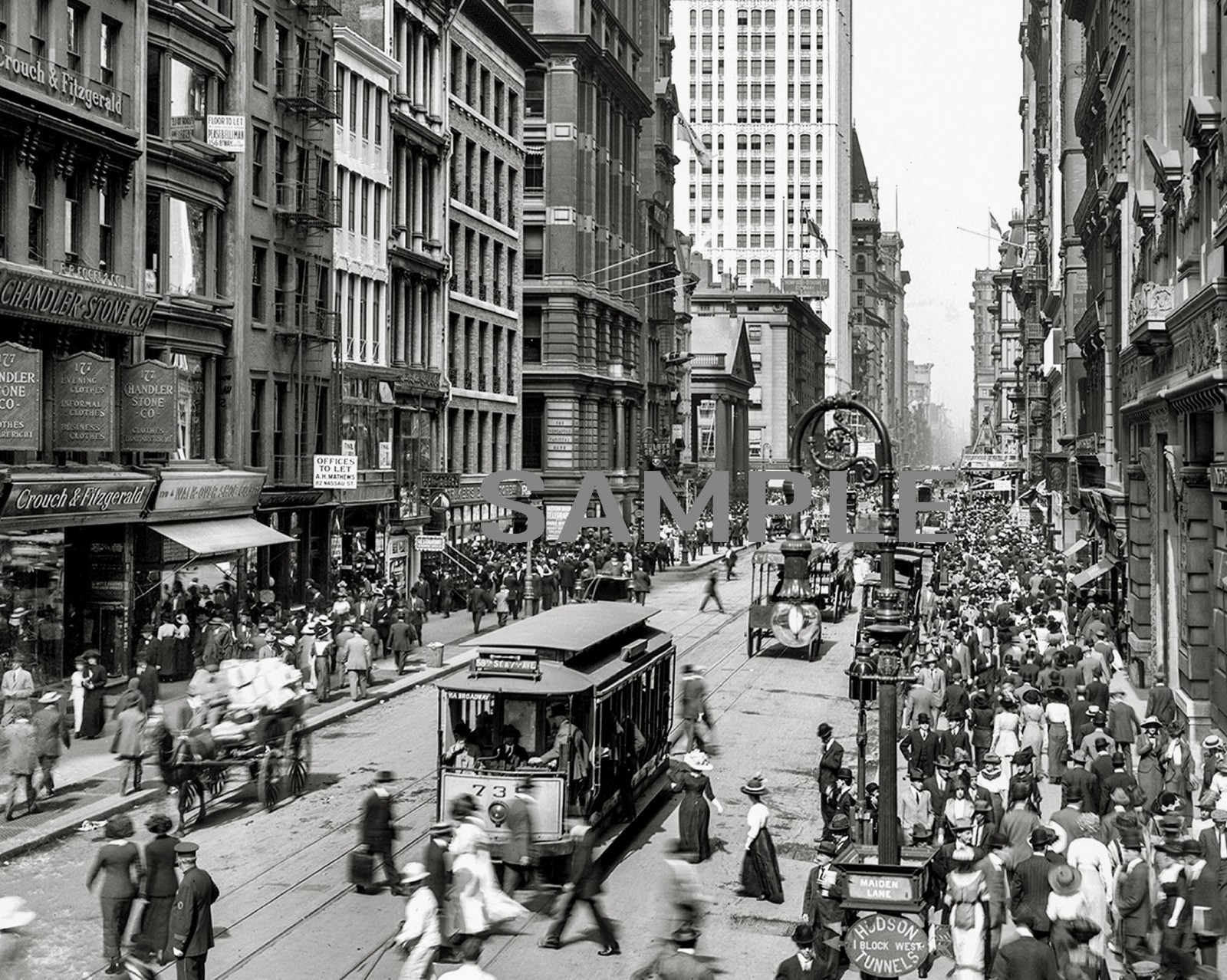 1912 BROADWAY, New York City, Street Scene PHOTO ((195-C)