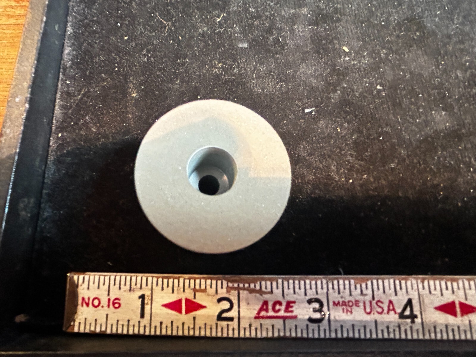 1 -  Unused NOS Diamond Grinding Wheel 1 - 1/2 X 1 -1/4 X 1/4 Hole In #WCb4