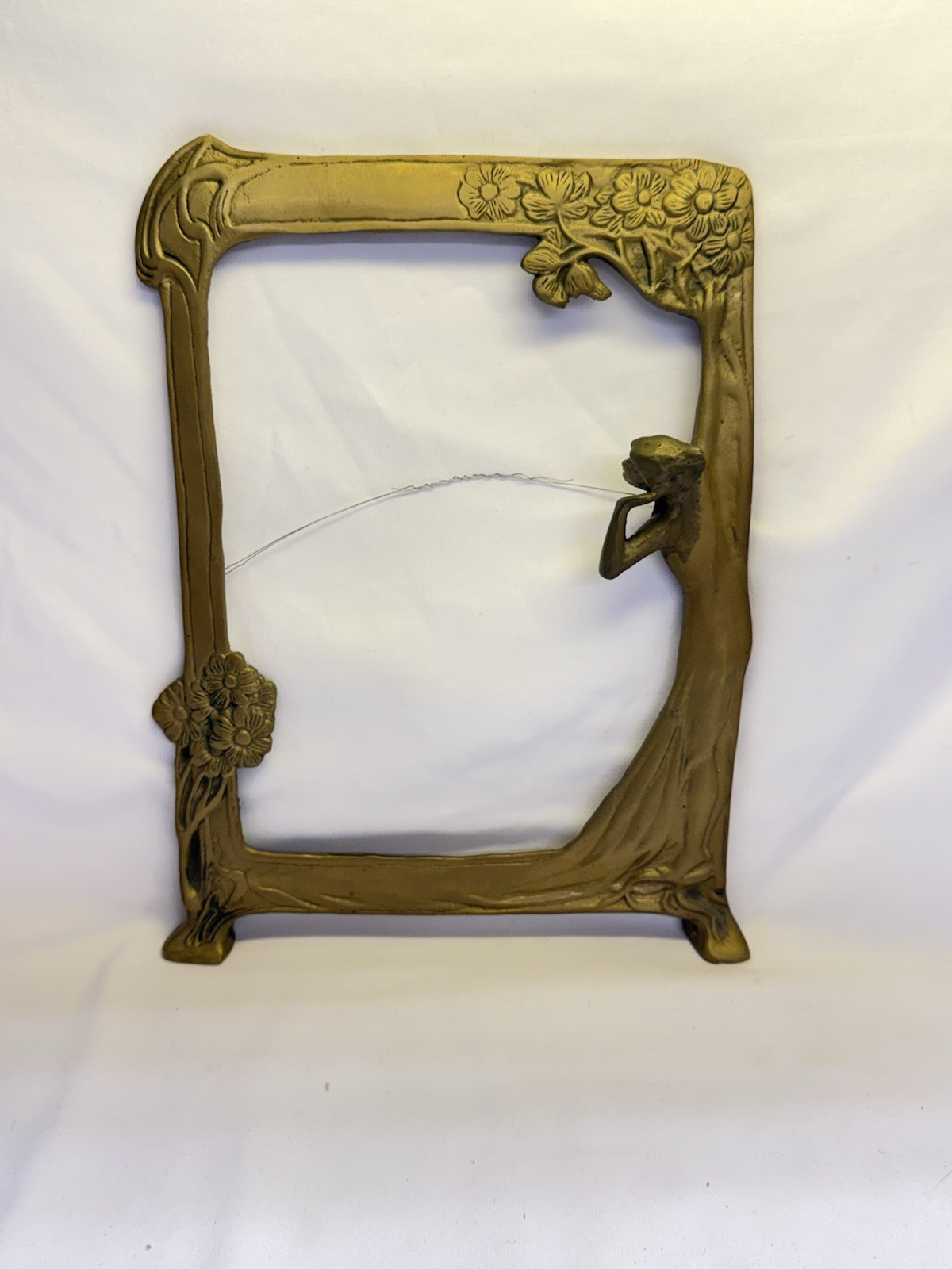 Antique Art Nouveau Brass Frame Original Version Beautiful Details Antique Art Nouveau Brass Frame Original Version Beautiful Details