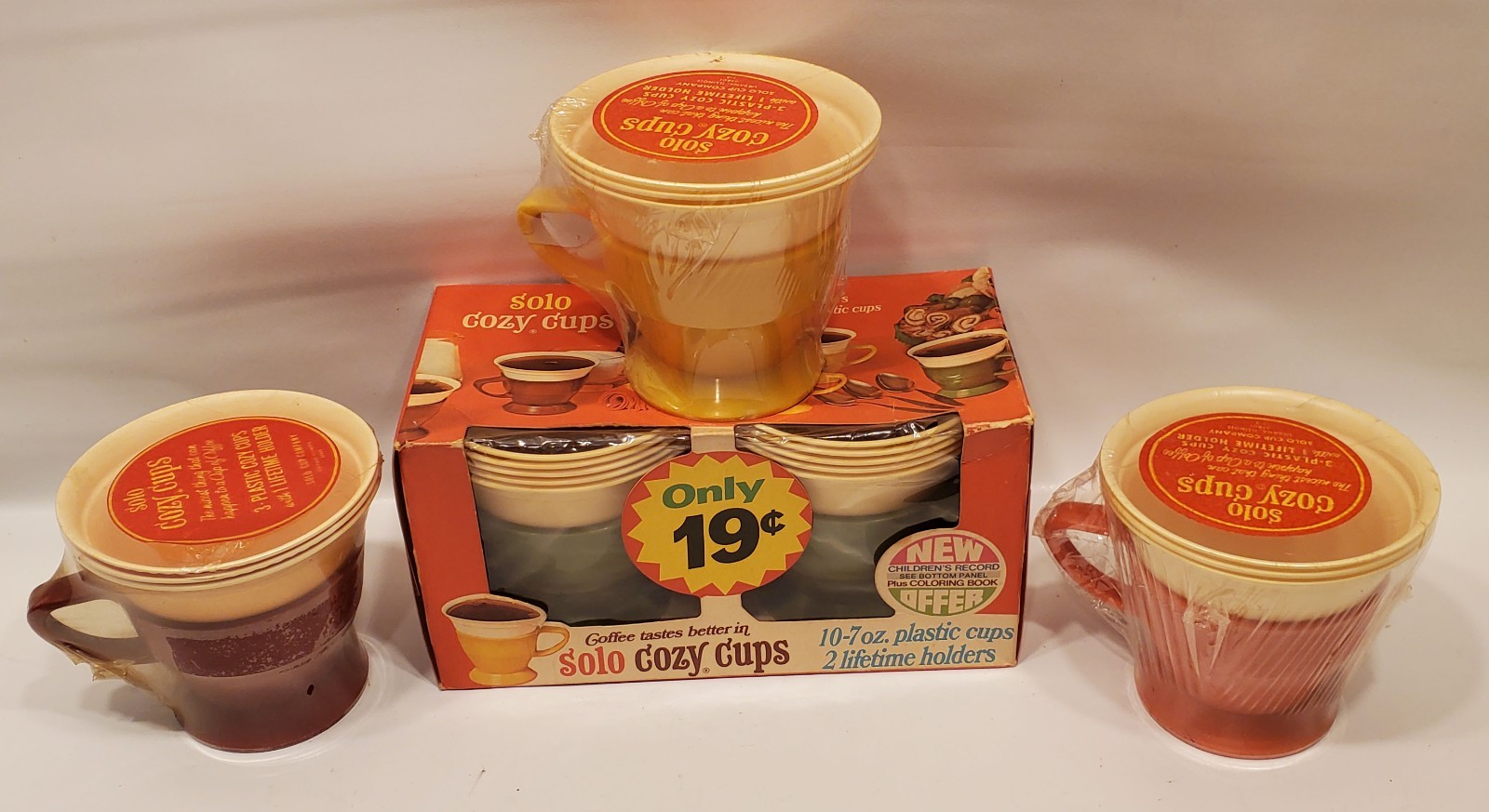 SOLO Cozy Cups NEW 1970\'s SOLO Cozy Cups NEW 1970\'s