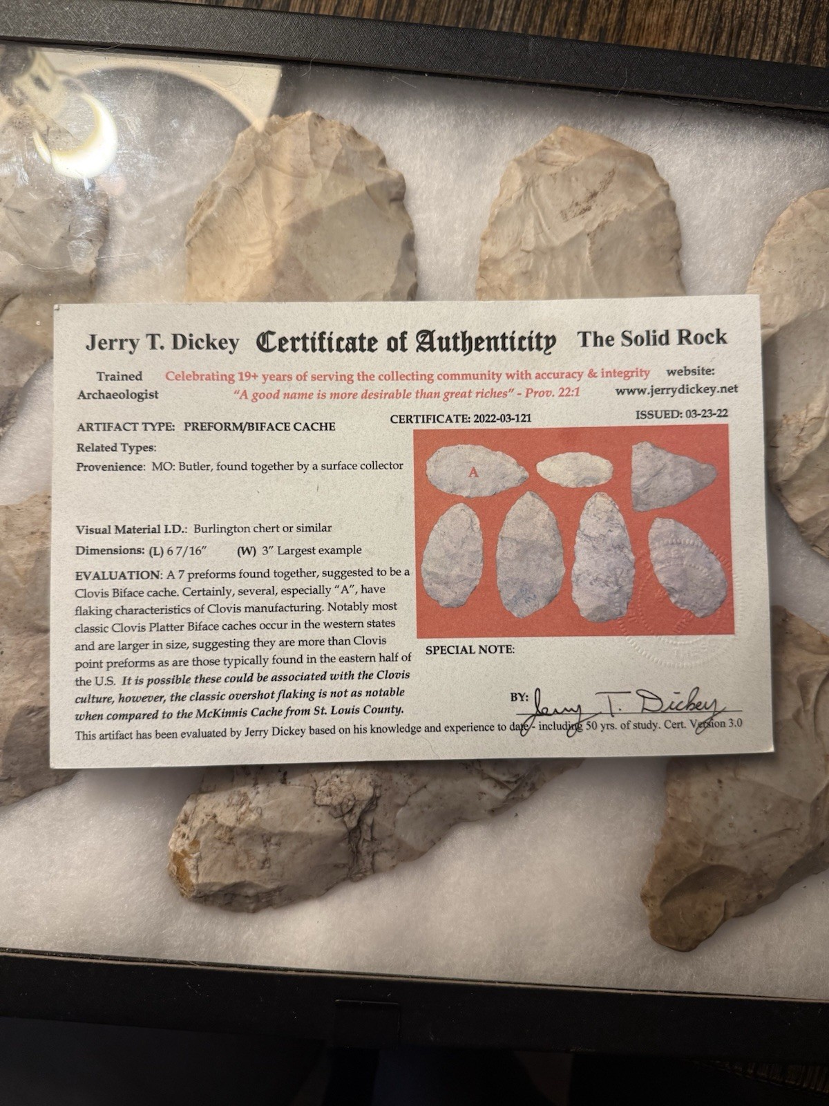 Spectacular Clovis Bi-Face Cache Butler Co Missouri Arrowhead Jerry Dickey COA Spectacular Clovis Bi-Face Cache Butler Co Missouri Arrowhead Jerry Dickey COA