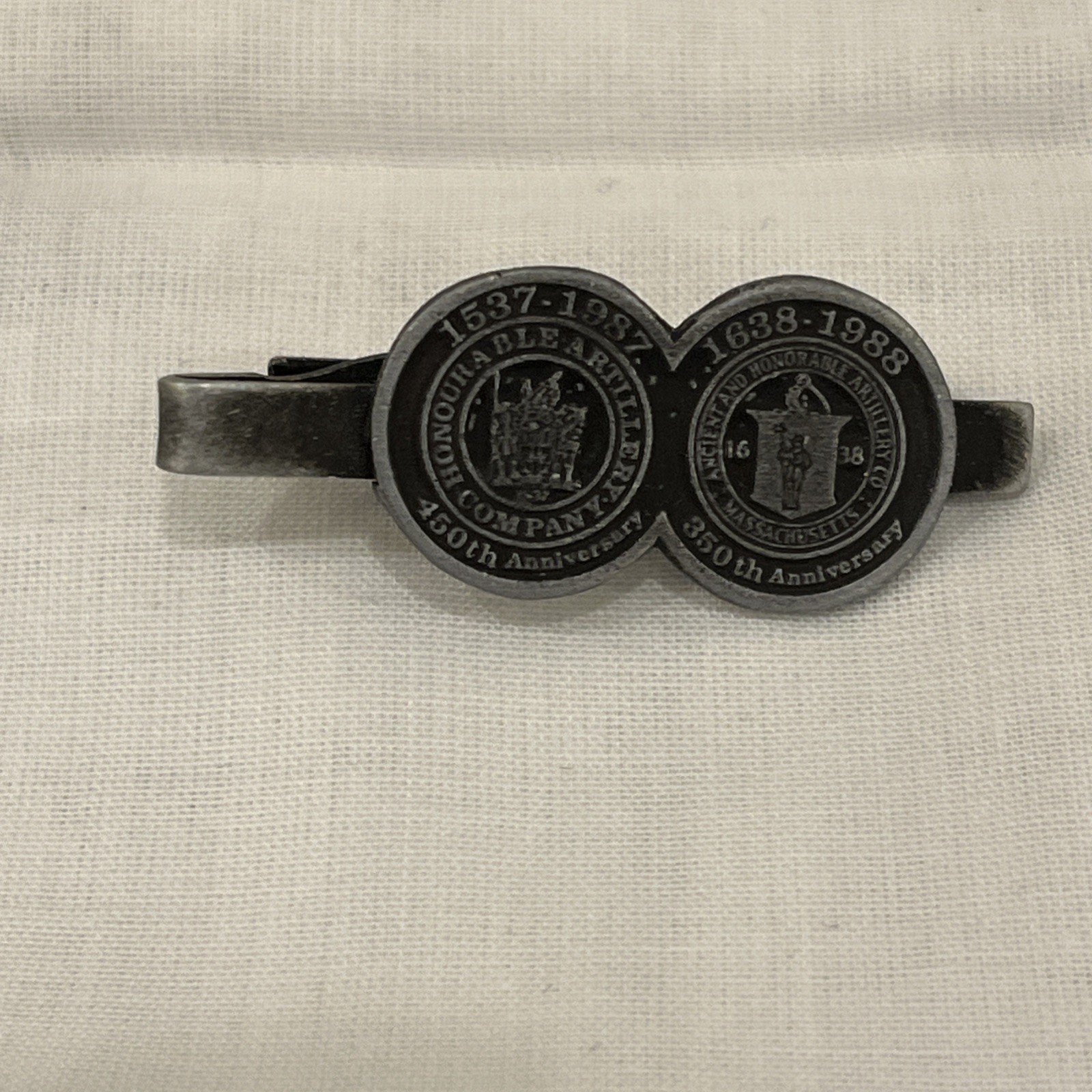 Massachusetts Ancient And Honorable Artillery Co. Tie Bar Clip Brand NEW, Metal